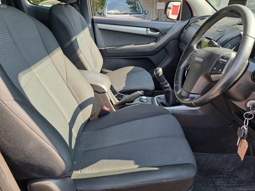 Isuzu D-Max Td Utah Dcb No Vat 4X4 Silver #9