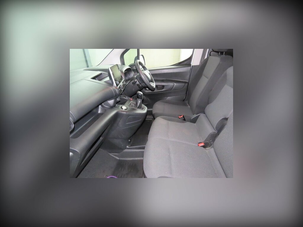 Citroen Berlingo 1.5 Bluehdi 1000 Enterprise M Panel Van LD21NKE White #2