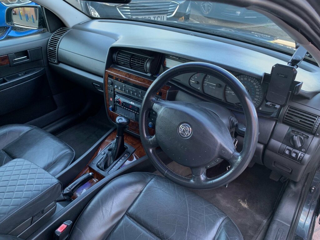 Vauxhall Omega 2.2I 16V Cd Silver #15