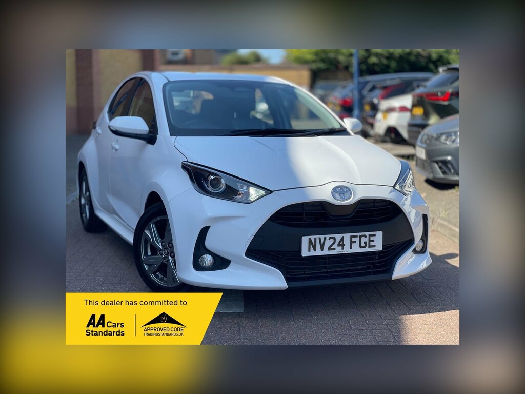 Toyota Yaris 1.5 Vvt-h Icon E-cvt Euro 6 Ss White
