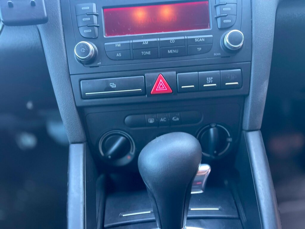 Audi A3 Hatchback Black #31