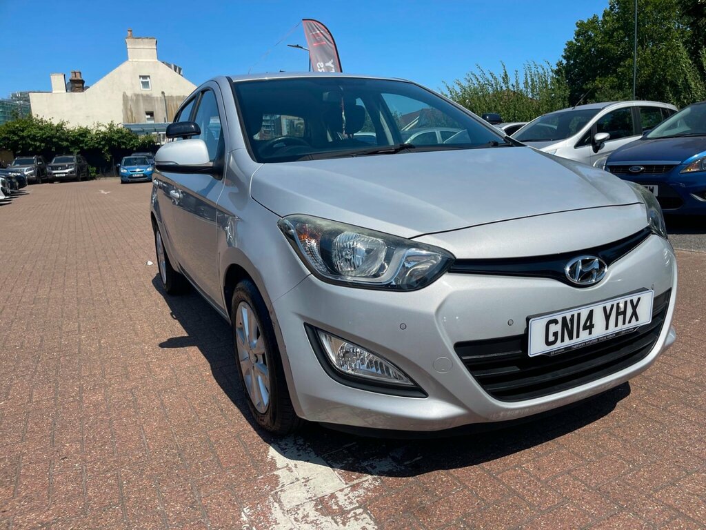 Hyundai I20 1.4 Active Euro 5 Silver #6