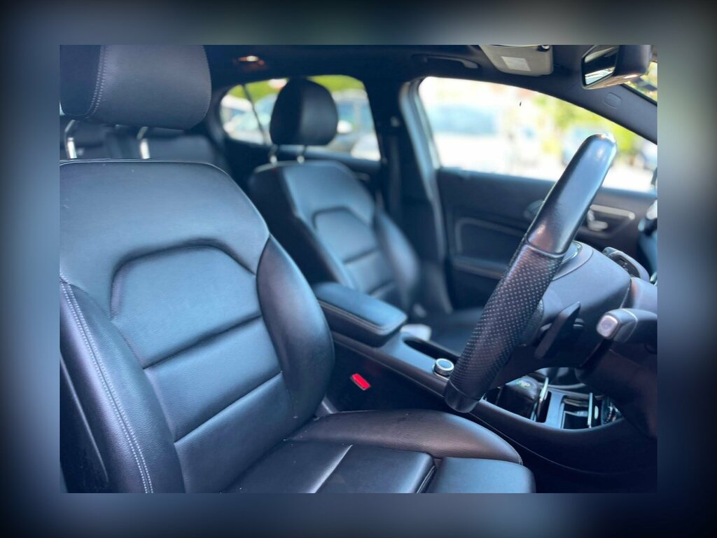 Mercedes-Benz GLA Class 2.1 Gla220d Amg Line White #19