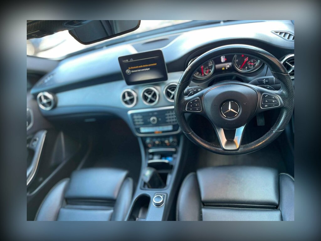 Mercedes-Benz GLA Class 2.1 Gla220d Amg Line White #16