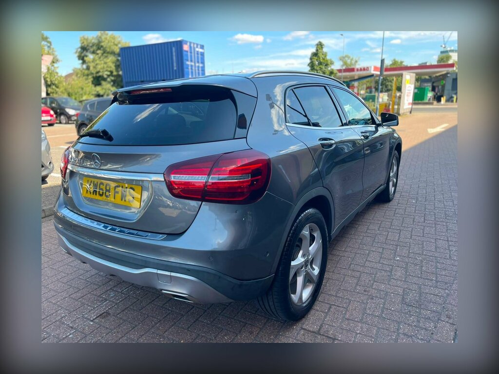 Mercedes-Benz GLA Class 2.1 Gla220d Amg Line White #13