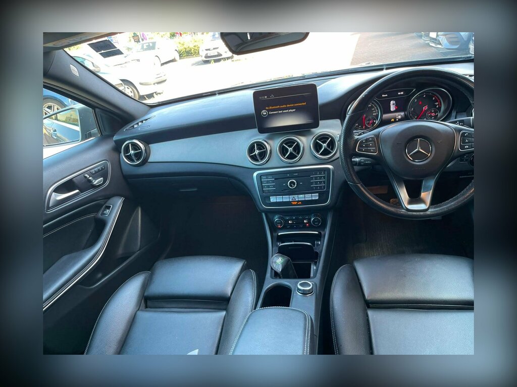 Mercedes-Benz GLA Class 2.1 Gla220d Amg Line White #14