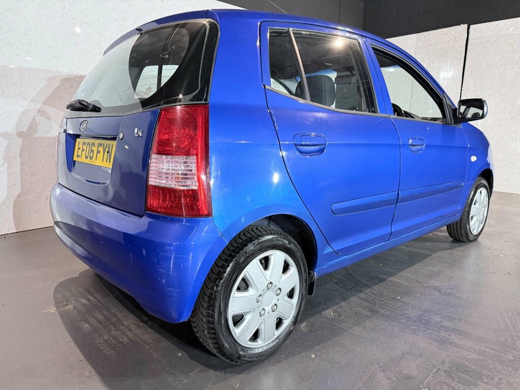 Kia Picanto 1.1 LX Blue #6