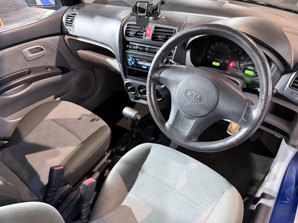Kia Picanto Hatchback 1.1 Lx 200606 Red #25