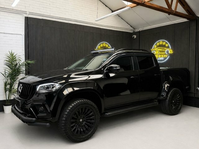 Mercedes-Benz X Class 2.3 Cdi Power Pickup Double Cab 4M Black #3