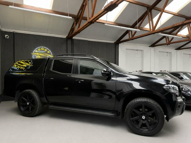 Mercedes-Benz X Class 3.0 Cdi V6 Power G-tronic 4Matic Euro 6 Black #2