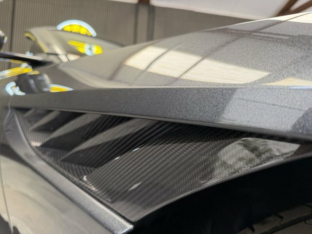 Aston Martin DBS Dbs Superleggera V12 White #22