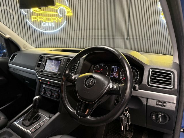 Volkswagen Amarok  White #8