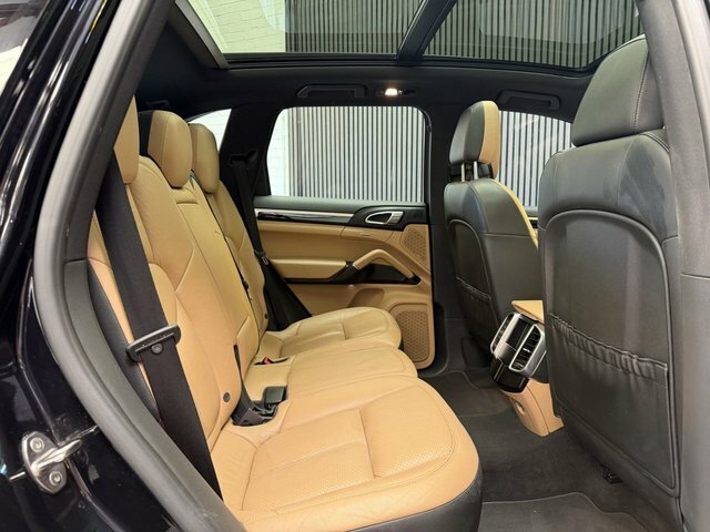 Porsche Cayenne Suv 3.0 Td V6 Platinum Edition 2014 Black #11
