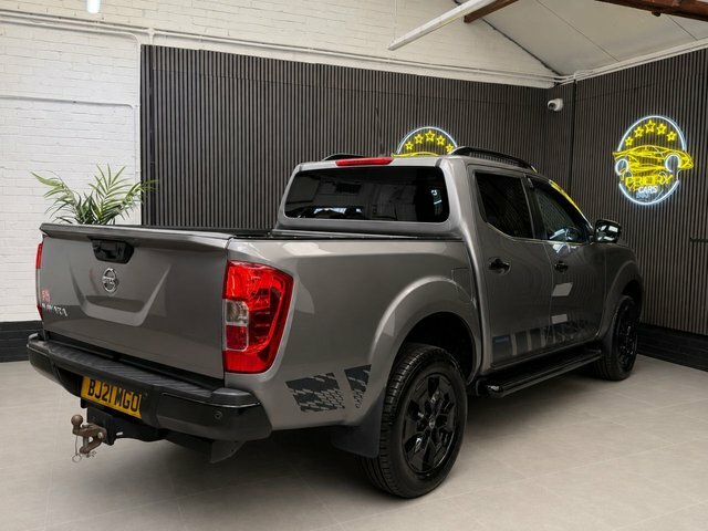 Nissan Navara Dci Acenta Black #7