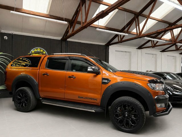 Ford Ranger 3.2 Tdci Wildtrak Pickup Double Cab Aut Orange #2
