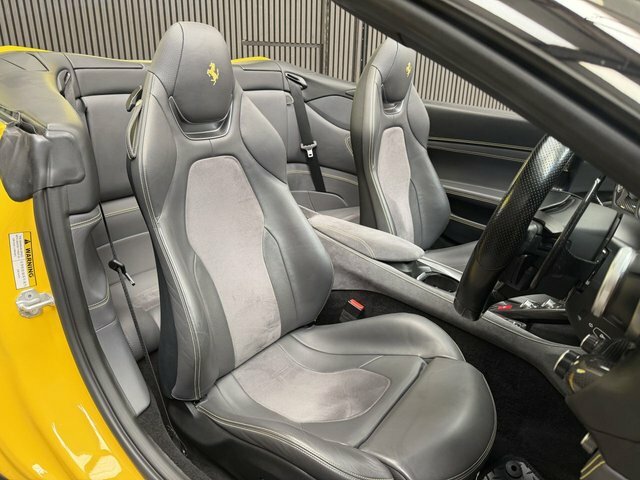Ferrari Portofino 3.8L Null White #16