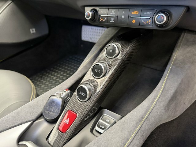 Ferrari Portofino 3.8L Null White #19