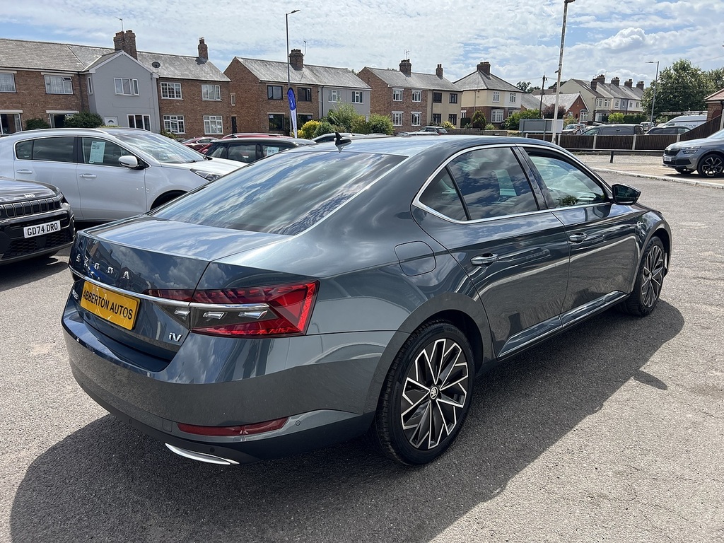 Skoda Superb 1.4 Tsi Iv 13Kwh Laurin Klement Hatchback Pe Grey #4