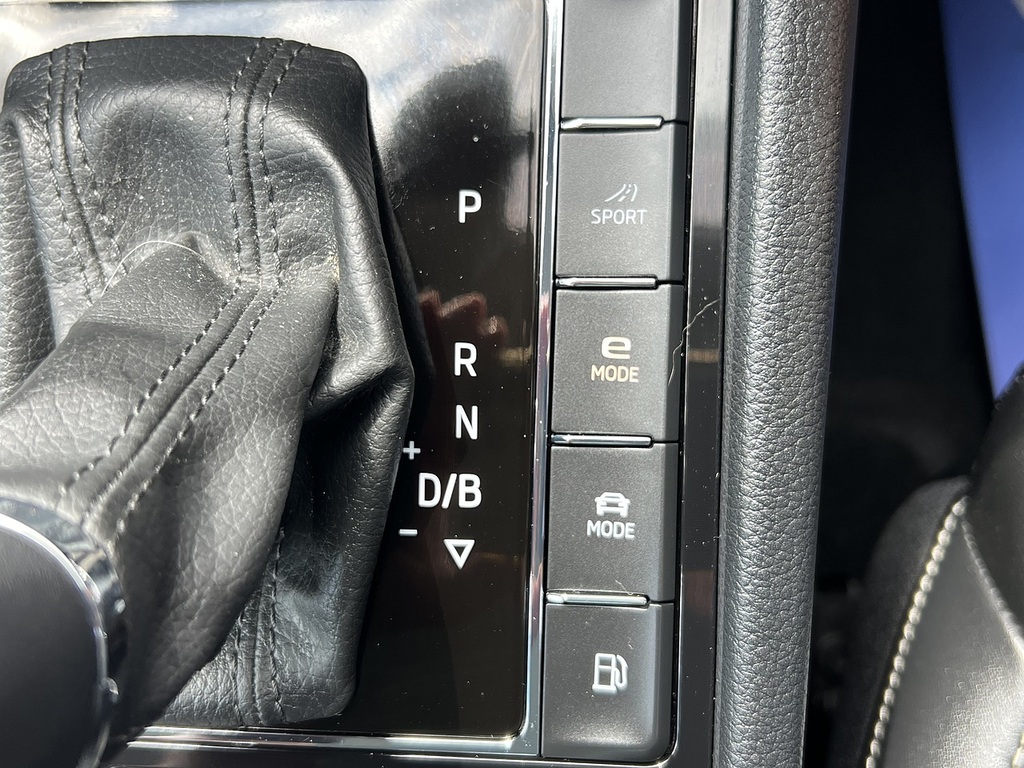 Skoda Superb 2.0 Tdi Cr Se Black #14