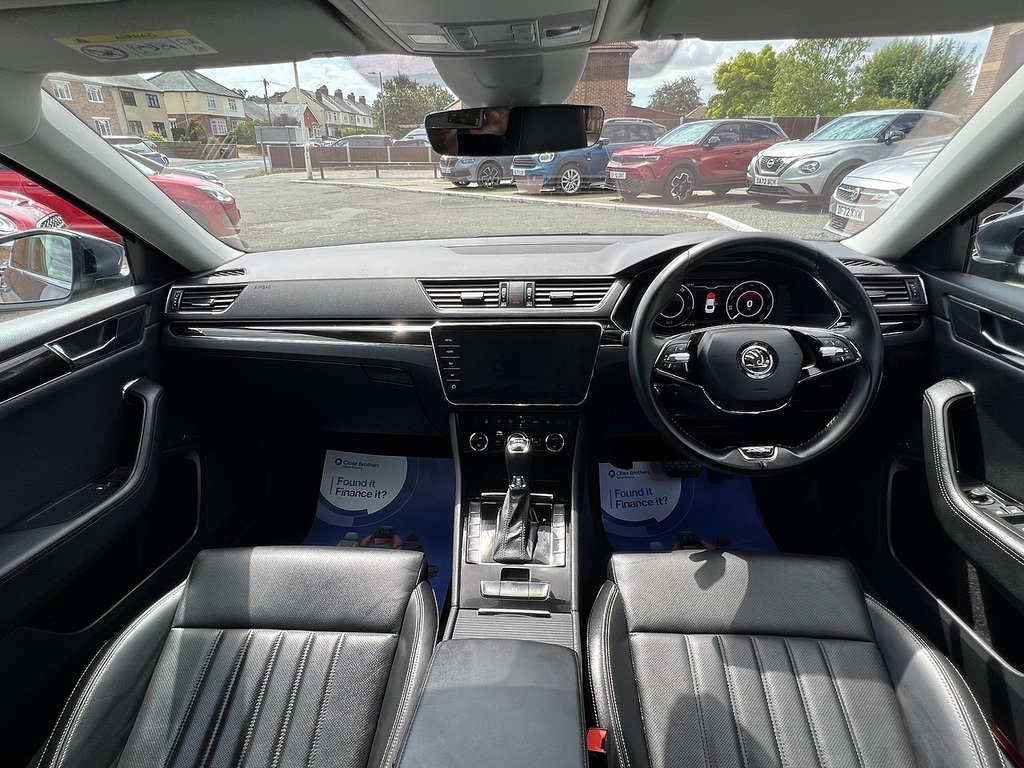 Skoda Superb 2.0 Tdi Cr Se Black #36