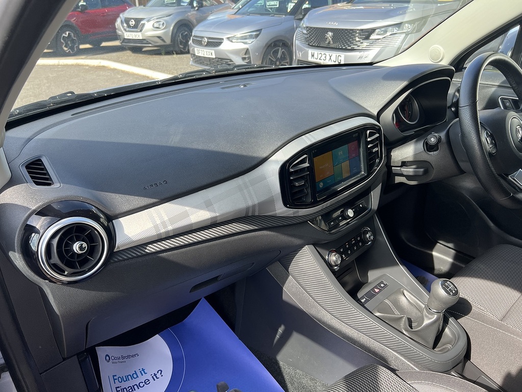 MG MG3 Mg Mg3 1.5 Vti-tech Exclusive Nav Euro 6 Ss White #31