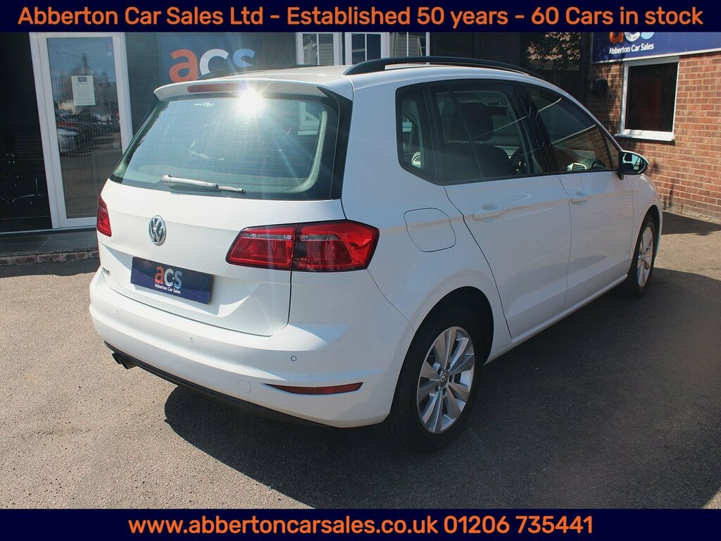 Volkswagen Golf SV Tsi Bluemotion Tech Se White #6