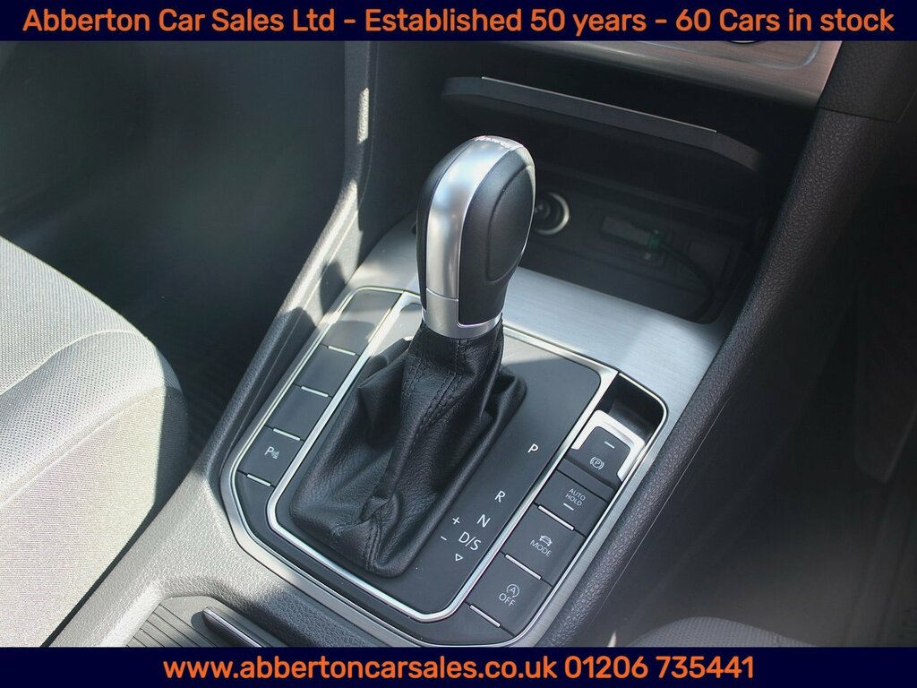 Volkswagen Golf SV Tsi Bluemotion Tech Se White #12