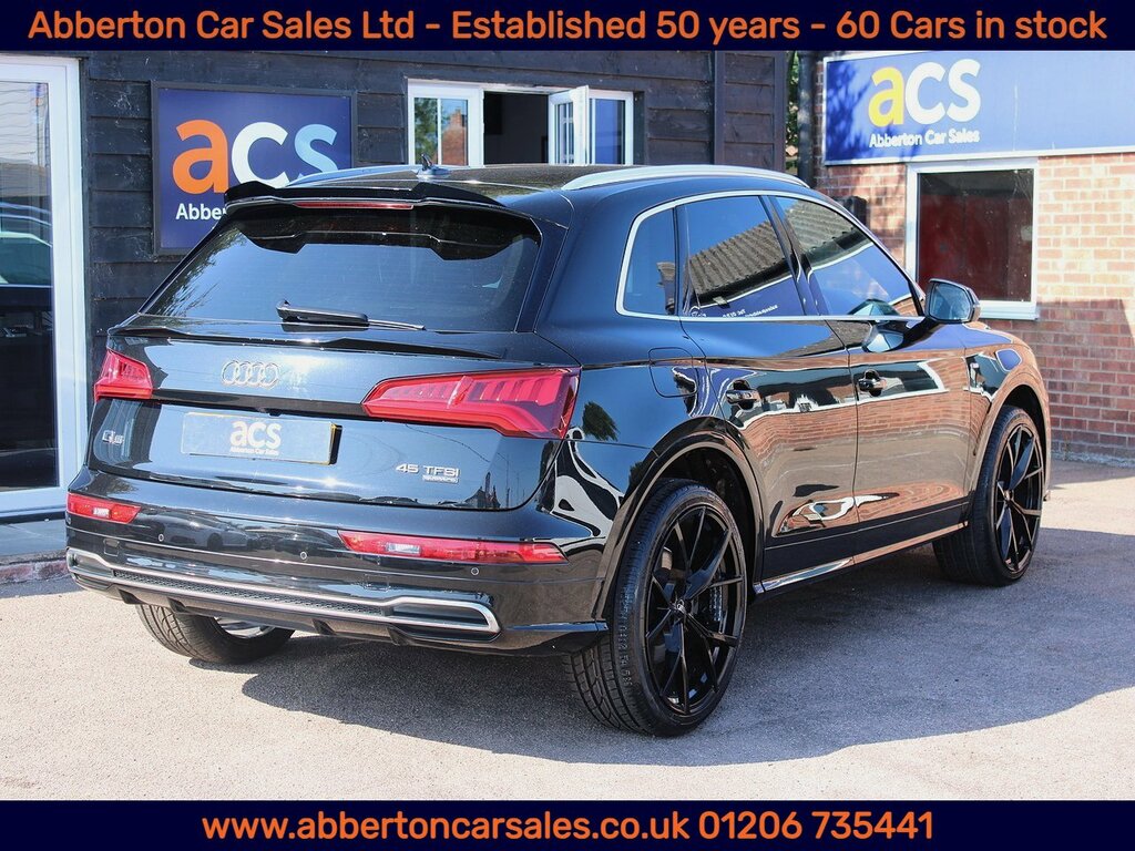 Audi Q5 Tfsi S Line Black #4