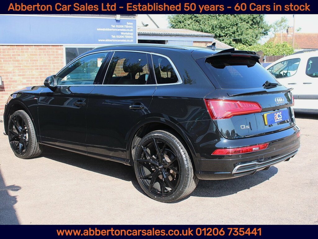 Audi Q5 Tfsi S Line Black #6