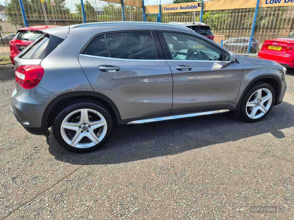 Mercedes-Benz GLA Class Gla 200D Amg Line GY18YTX Grey #4