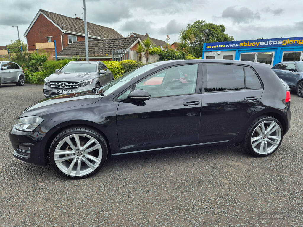 Volkswagen Golf 1.6 Tdi 105 Match KX15VSN Black #2