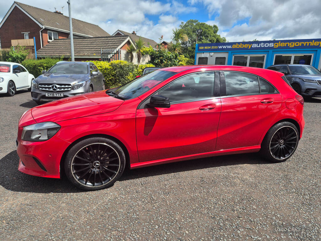 Mercedes-Benz A Class A200d Se Executive LT16NYR Red #2