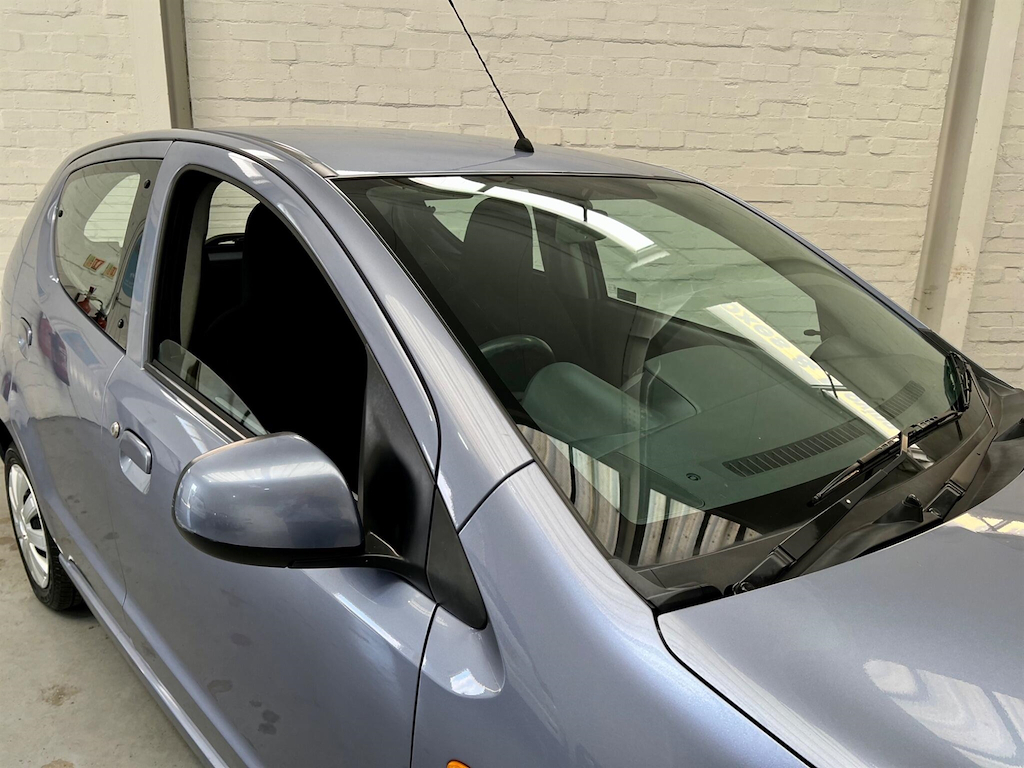Nissan Pixo N-tec 5-Door Low Tax Low Insurance Silver #33