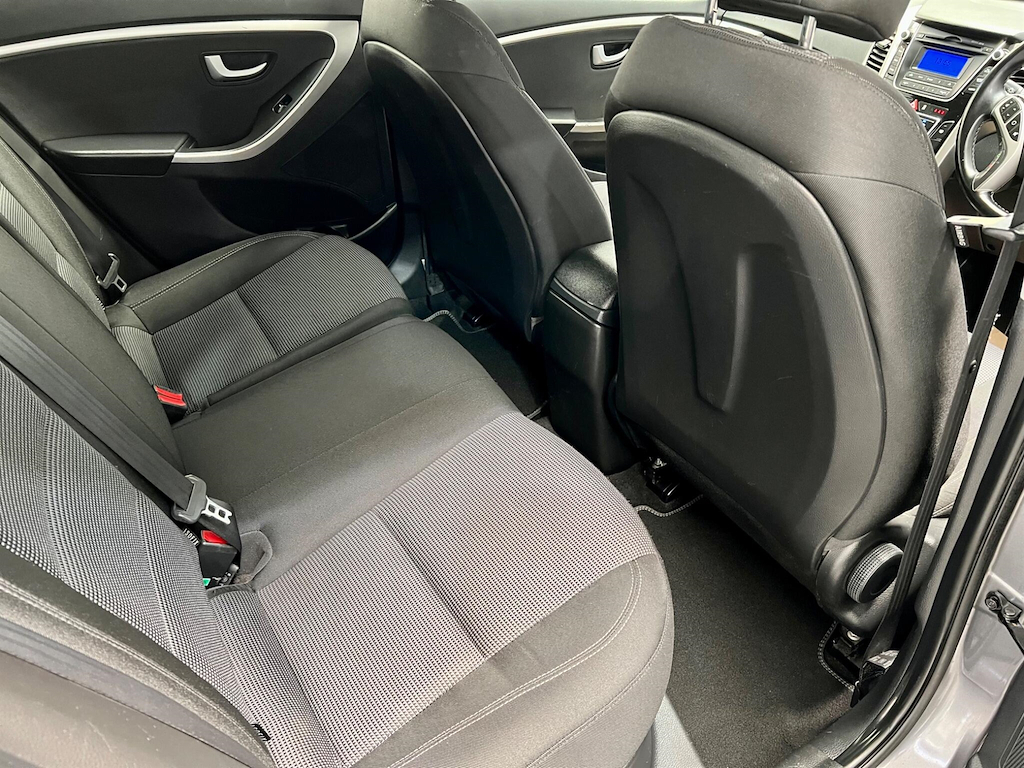 Hyundai I30 1.4 Se Grey #34