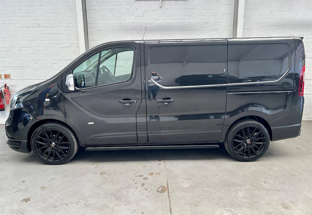Vauxhall Vivaro 2900 Sportive Cdti L2h1 Black #16