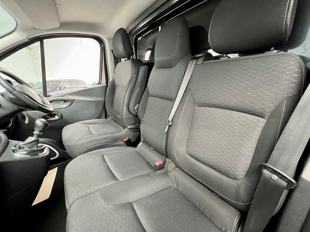 Vauxhall Vivaro 2900 Sportive Cdti L2h1 Black #3