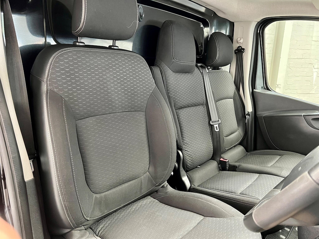Vauxhall Vivaro 2900 Sportive Cdti L2h1 Black #37
