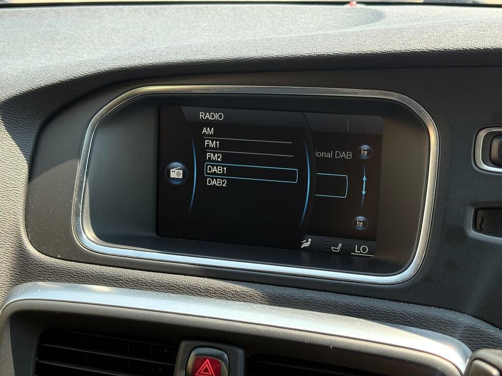 Volvo V40 Cross Country Lux Grey #24