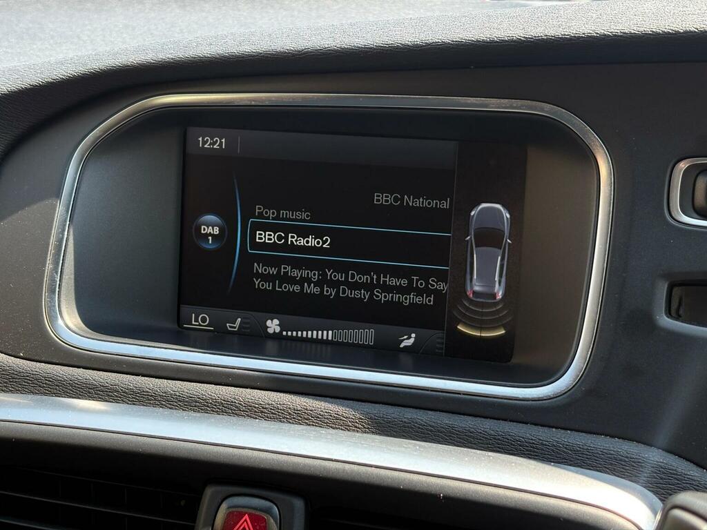 Volvo V40 Cross Country Lux Grey #27