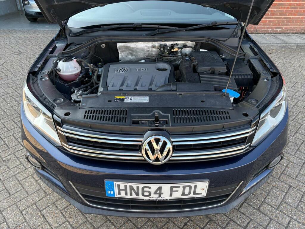 Volkswagen Tiguan 2.0 Tdi Bluemotion Tech Black #22