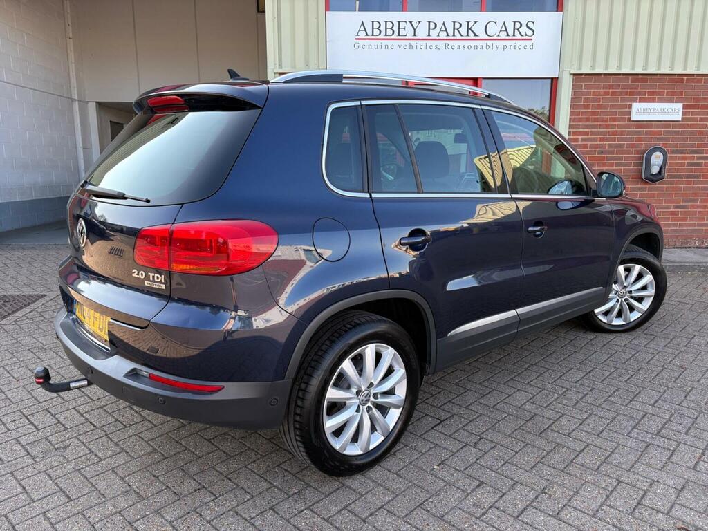 Volkswagen Tiguan 2.0 Tdi Bluemotion Tech Black #9
