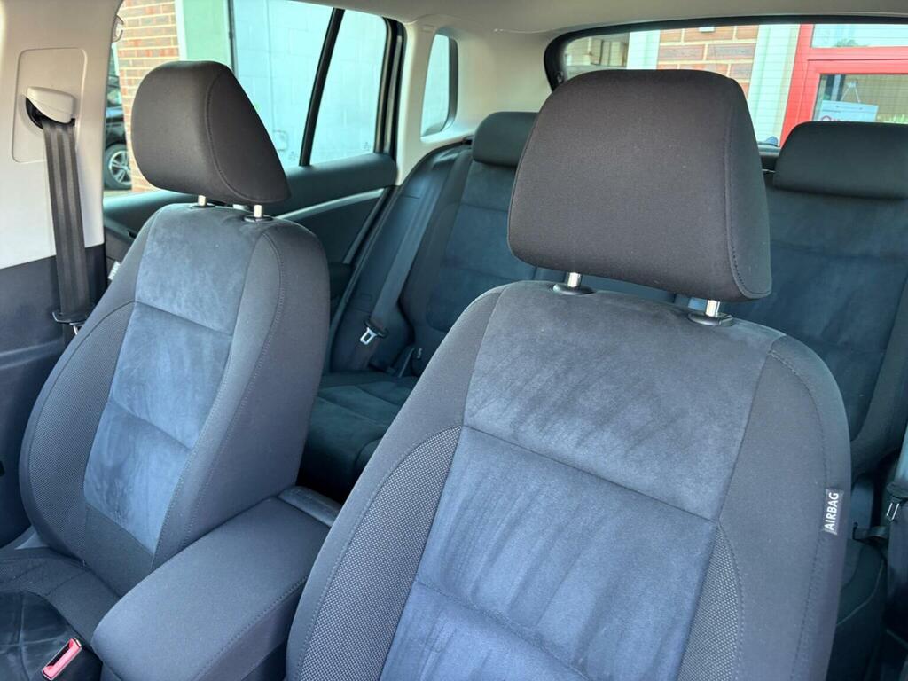 Volkswagen Tiguan 2.0 Tdi Bluemotion Tech Black #35