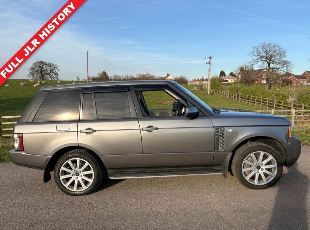 Land Rover Range Rover Suv Grey