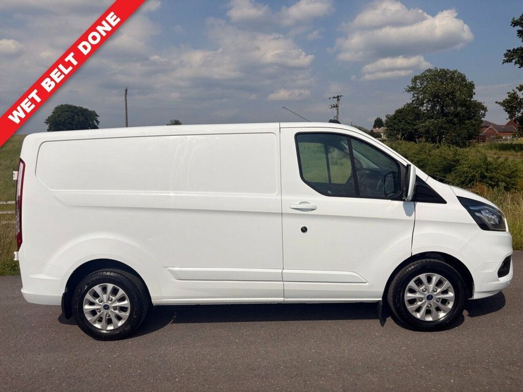 Ford Transit Custom 2L Limited White