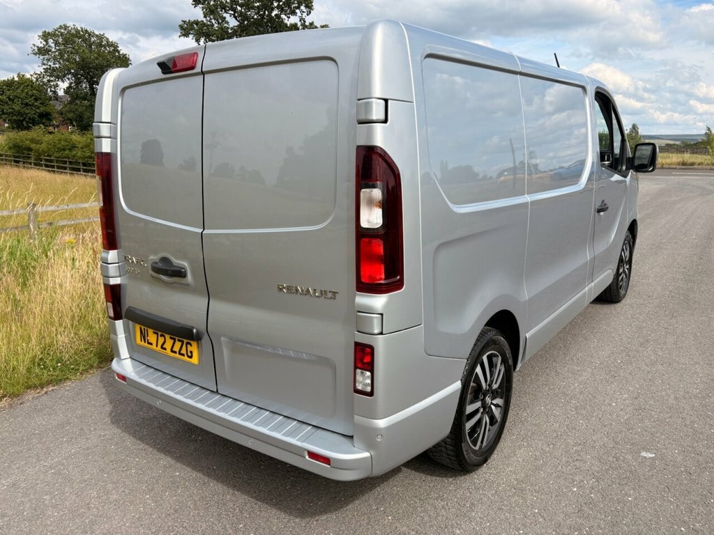 Renault Trafic 2L Sport Grey #5