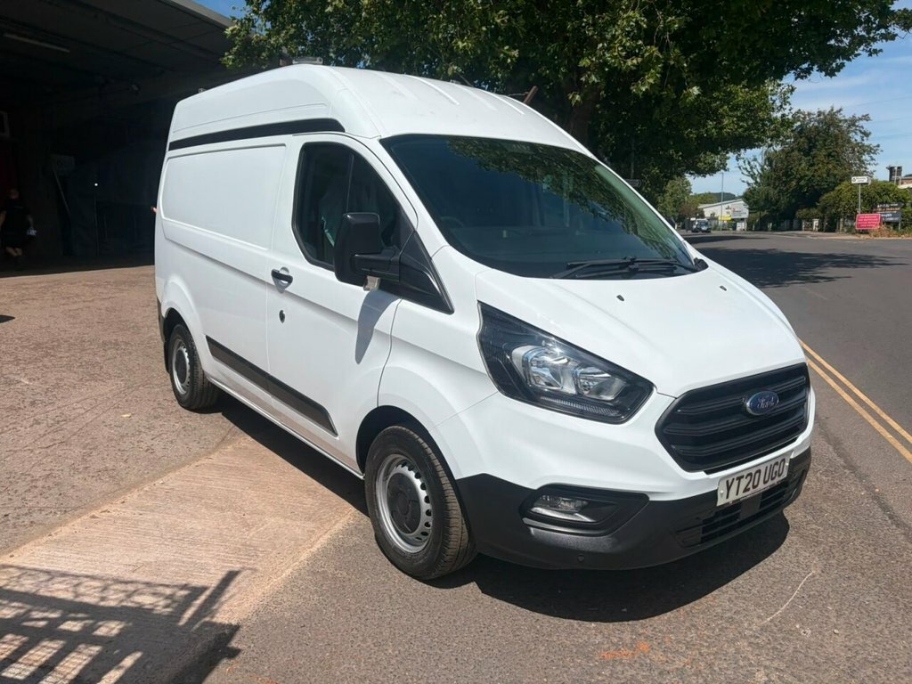Ford Transit Custom 2L Leader White