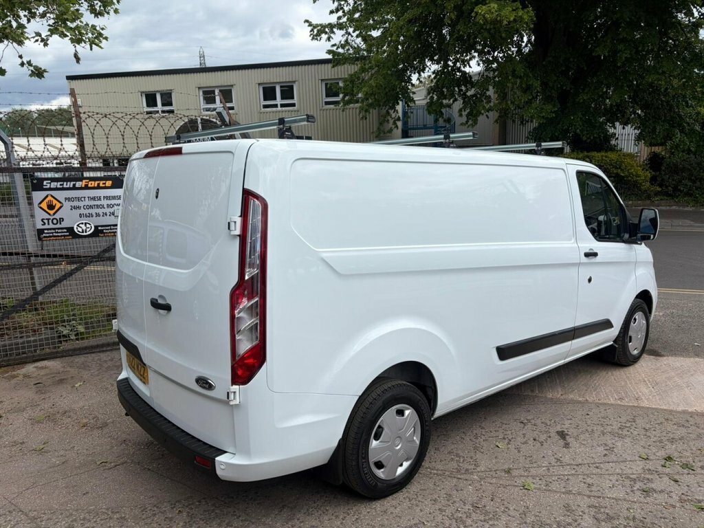 Ford Transit Custom 2L Trend FH22MZZ White #6