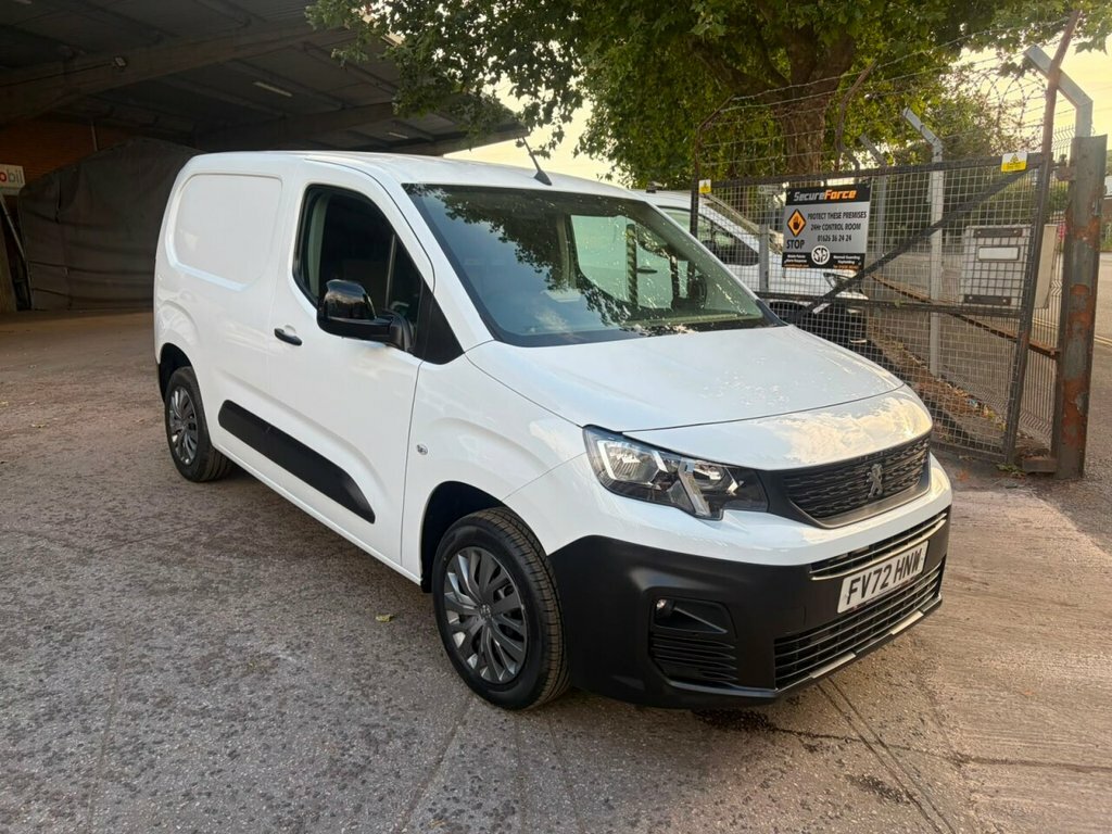 Peugeot Partner 1.5L Professional Premium White