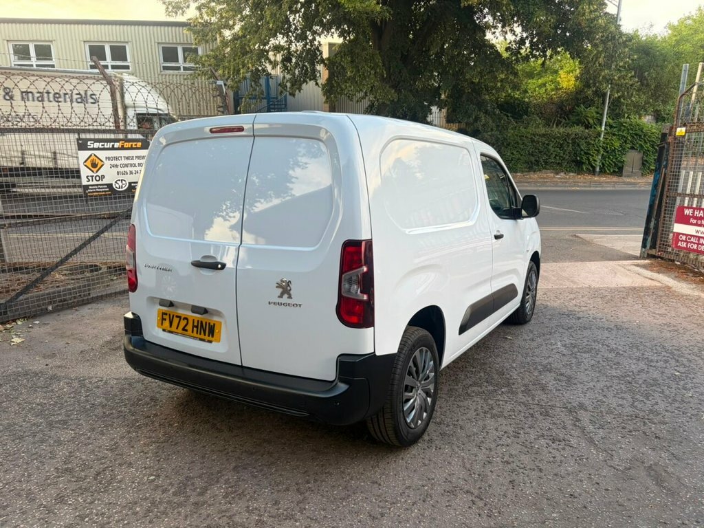 Peugeot Partner 1.5L Professional Premium White #6