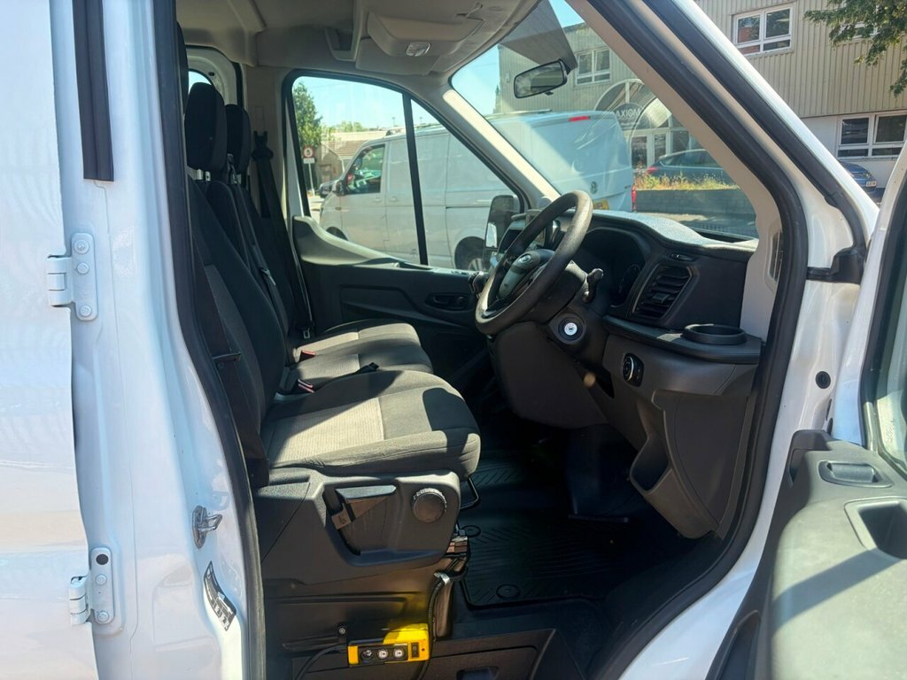 Ford Transit Custom 2L Leader FG20FZX White #2